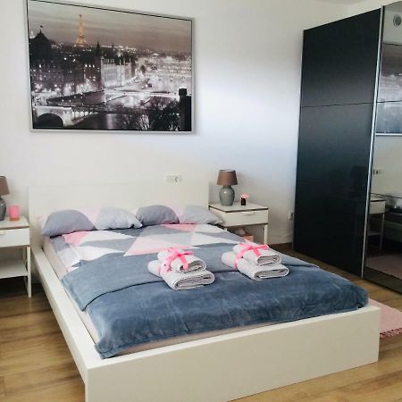 Neu! Top Apartment! 7Km Saarbruecken! Terrasse, Garten! Sulzbach  Exteriör bild