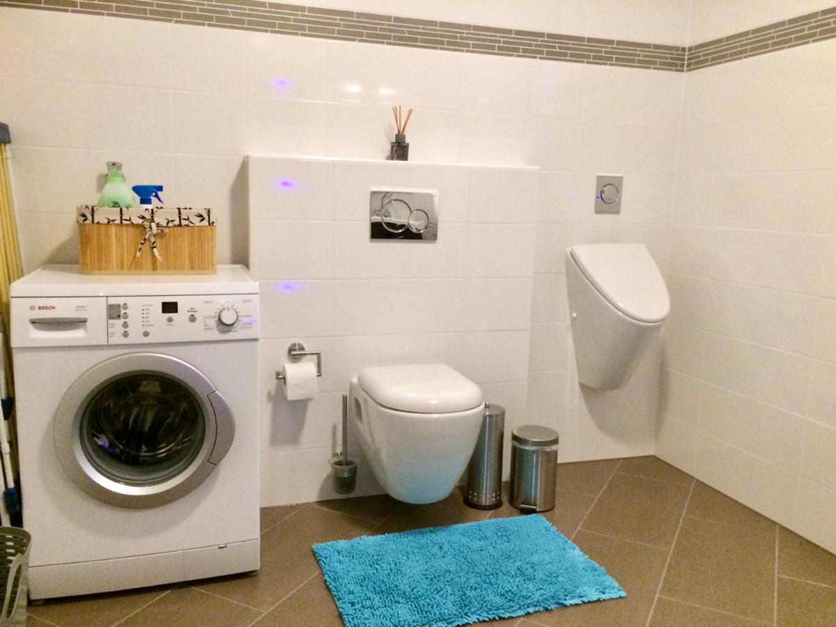 Neu! Top Apartment! 7Km Saarbruecken! Terrasse, Garten! Sulzbach  Exteriör bild